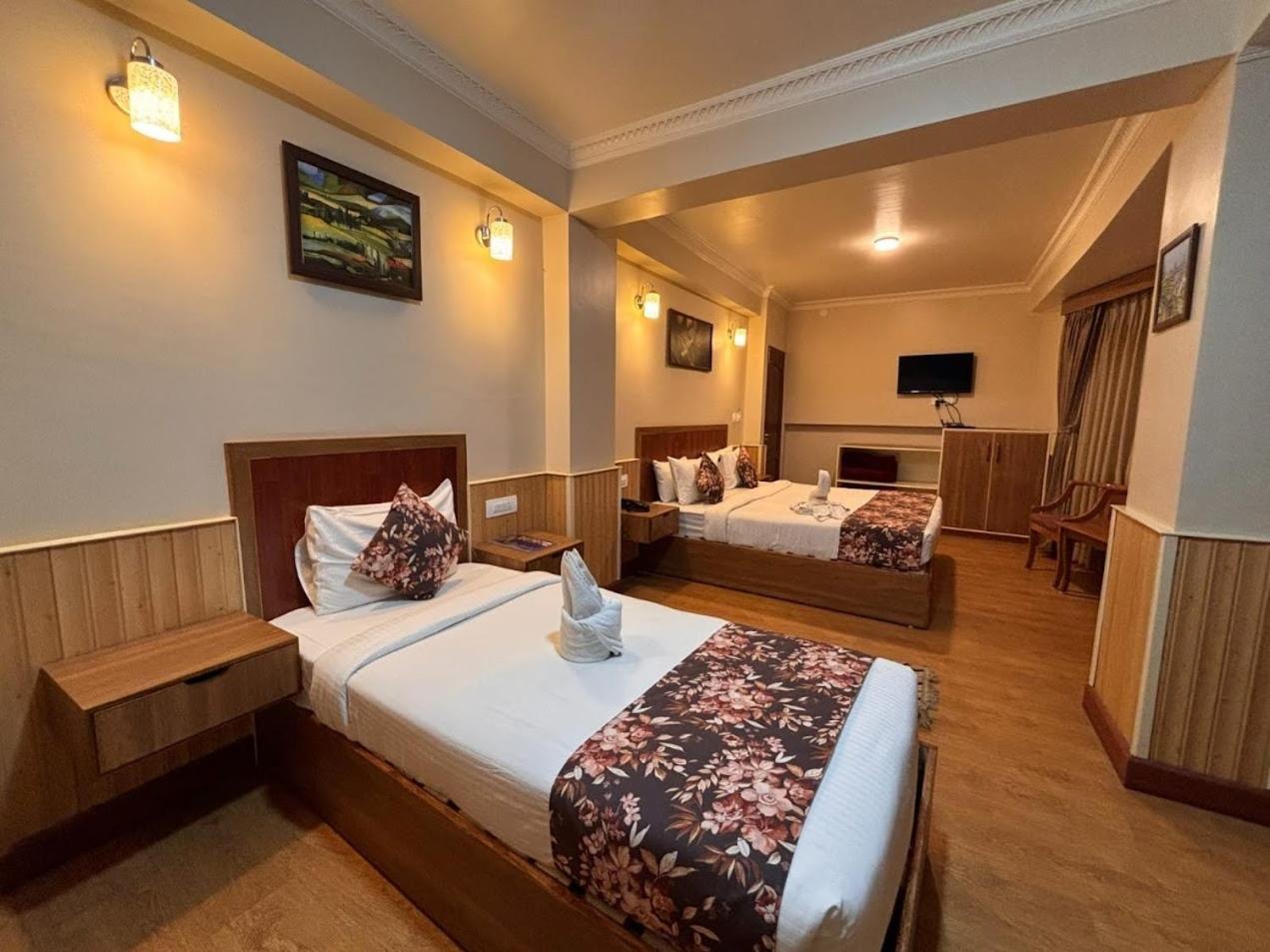 Serenity Taksa Palace Hotel Darjeeling  Eksteriør billede